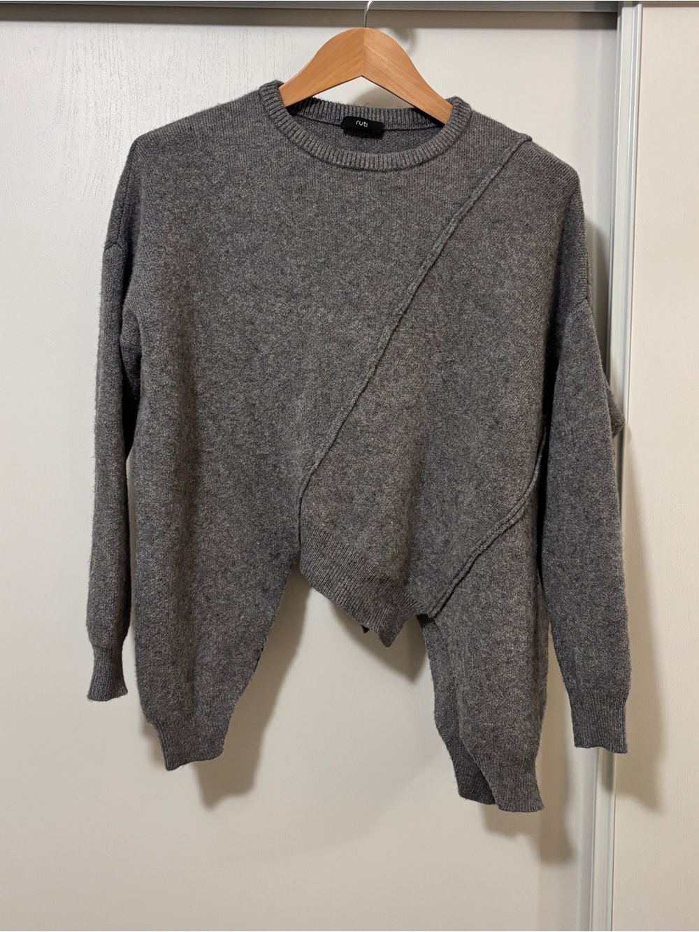 Ruti Asymmetric Sweater Size XS Grey Minimalist Elevated Basic Shark Bite Hem